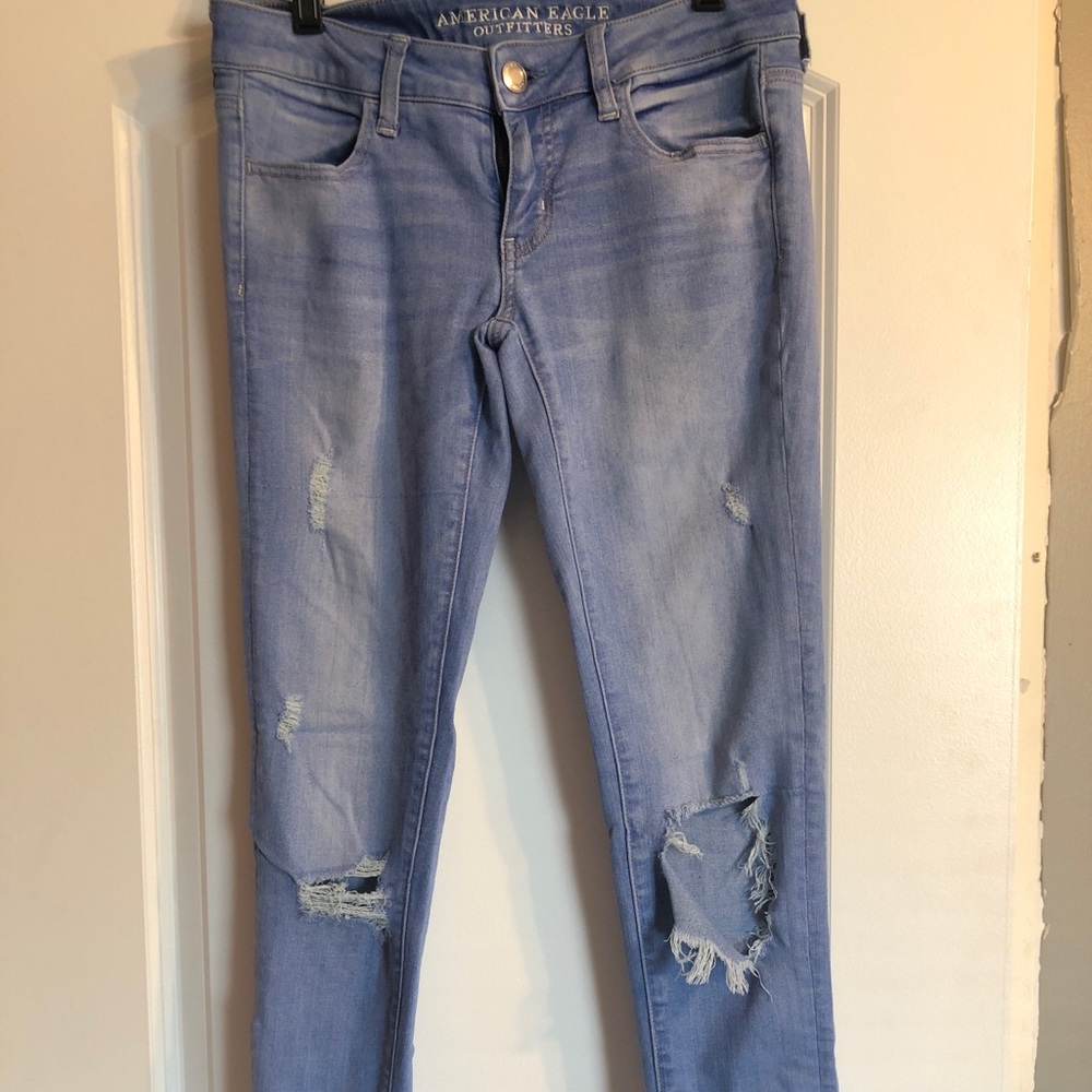 Distressed crop jegging